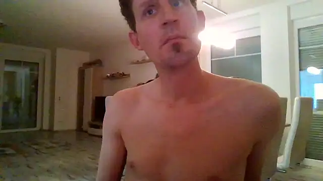 Snapshot of Trockenbau chatting on October 31, 10:05 am Trockenbau online show from October 31, 10:05 am