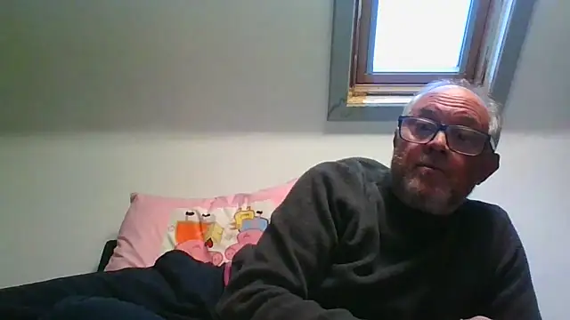 naughtygrandad1 online show from May 1, 7:29 pm