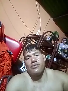 Snapshot of Franklin111230 chatting on October 30, 1:51 am Franklin111230 online show from October 30, 1:51 am