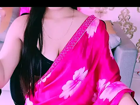 My Rose online show from November 20, 2:28 pm