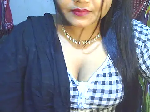 Nusrat Faria07 online show from November 12, 7:20 am