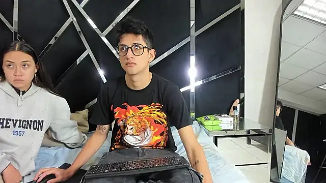 Noa Arez online show from January 18, 2:04 am