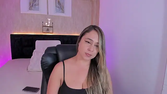 jessica hotxxx online show from March 12, 3:40 pm