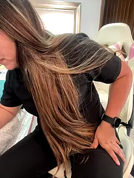 Snapshot of emma_hot2006 chatting on September 26, 2:54 pm emma hot2006 online show from September 26, 2:54 pm