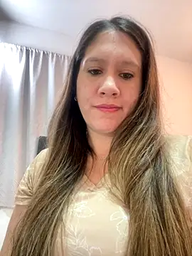 Snapshot of emma_hot2006 chatting on October 22, 4:18 pm emma hot2006 online show from October 22, 4:18 pm