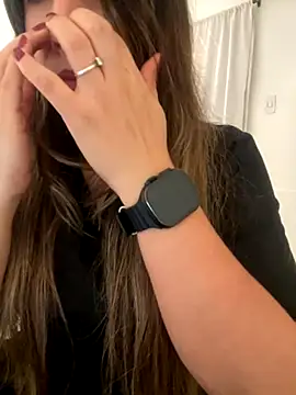 Snapshot of emma_hot2006 chatting on November 27, 5:48 pm emma hot2006 online show from November 27, 5:48 pm