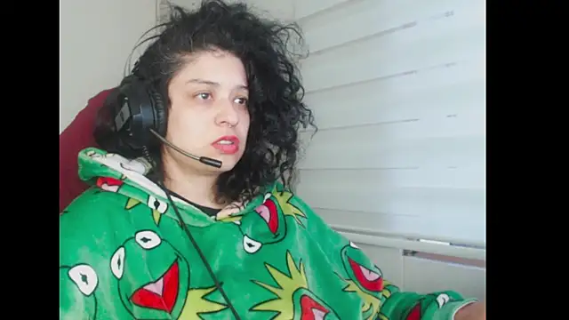 miss carmila1 online show from September 24, 10:46 pm