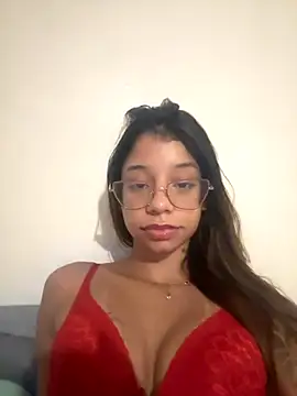 FadaPerigosa online show from October 2, 4:08 am