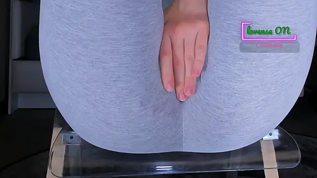 Snapshot of Cameltoe_squirt_inPants chatting on July 13, 8:39 am Cameltoe squirt inPants online show from July 13, 8:39 am