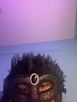 Snapshot of mariebellemont chatting on March 5, 5:36 am mariebellemont online show from March 5, 5:36 am