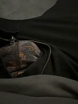 biversboy online show from March 11, 6:41 am