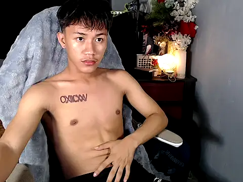 naughtyboyloy 0 online show from March 28, 4:17 pm