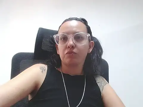 dalila macherano1 online show from September 26, 5:17 pm