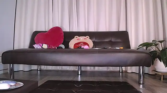 Snapshot of Liz_Hu chatting on September 11, 4:29 pm Liz Hu online show from September 11, 4:29 pm