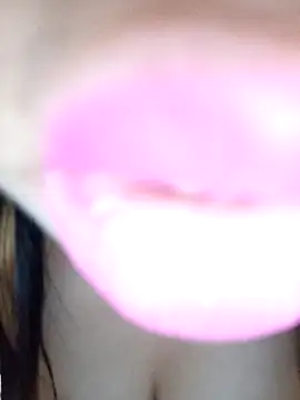 Snapshot of AsilAbid chatting on February 7, 11:58 am AsilAbid online show from February 7, 11:58 am