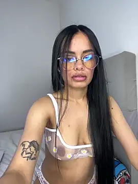 Melissa coch online show from November 5, 4:29 pm