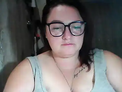 Snapshot of AngelQSky chatting on October 31, 7:48 pm AngelQSky online show from October 31, 7:48 pm