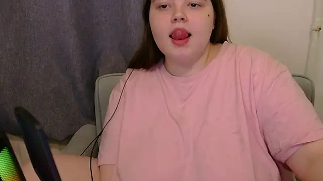 brattyprincessemma online show from November 12, 6:03 am