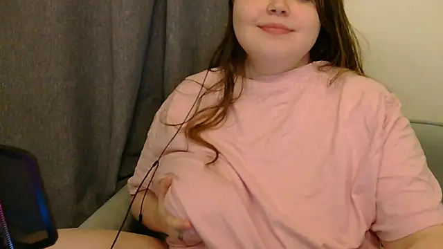 brattyprincessemma online show from December 16, 7:08 pm