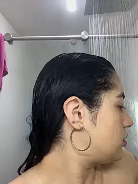 kylie444  online show from September 12, 10:37 am