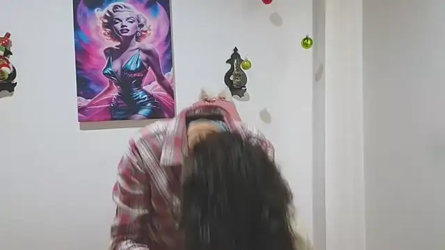 Crystal Star  online show from December 22, 9:45 pm