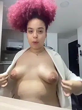 Enyagleam  online show from February 7, 2:37 am