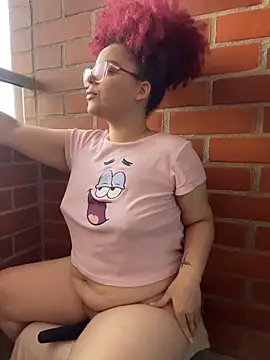 Enyagleam  online show from February 7, 10:35 pm