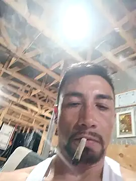 Snapshot of lakiste69-35 chatting on March 4, 1:55 am lakiste69-35 online show from March 4, 1:55 am