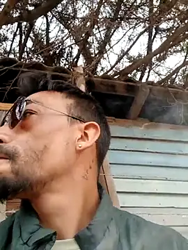 Snapshot of lakiste69-35 chatting on March 20, 4:45 pm lakiste69-35 online show from March 20, 4:45 pm