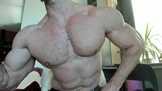 Snapshot of bretman_narcissus chatting on June 5, 3:35 am bretman narcissus online show from June 5, 3:35 am
