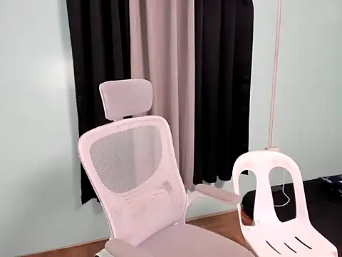 seductivezoey24 online show from February 9, 6:23 pm