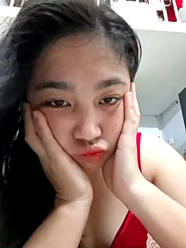 Snapshot of Minn-cute chatting on November 7, 5:07 am Minn-cute online show from November 7, 5:07 am