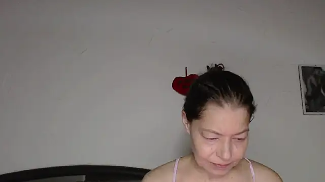 SexySarah177 online show from February 21, 9:38 pm