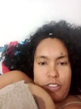 Snapshot of Viviana_h chatting on November 8, 12:11 am Viviana h online show from November 8, 12:11 am