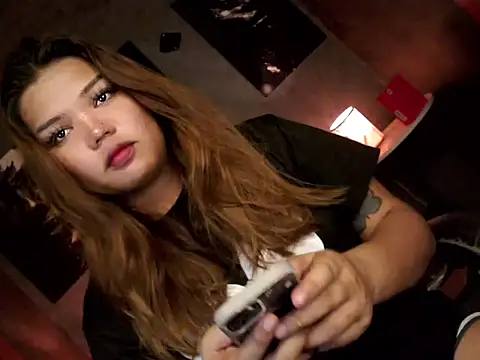 deliciouscum69 online show from April 25, 1:41 pm