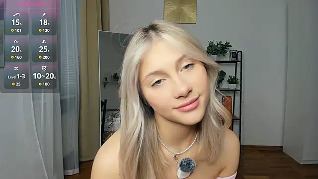 Snapshot of FaaBinaa chatting on November 17, 8:09 am FaaBinaa online show from November 17, 8:09 am