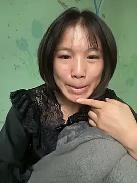 Snapshot of QueenLink chatting on November 1, 2:24 am QueenLink online show from November 1, 2:24 am