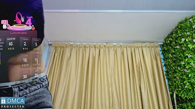 Snapshot of nena_cupcake_ chatting on May 21, 11:06 am nena cupcake online show from May 21, 11:06 am