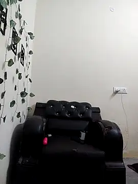 Snapshot of sassyy_poonam chatting on November 16, 6:02 pm sassyy poonam online show from November 16, 6:02 pm