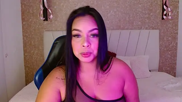 Snapshot of Amaranta_carey chatting on November 1, 11:40 pm Amaranta carey online show from November 1, 11:40 pm