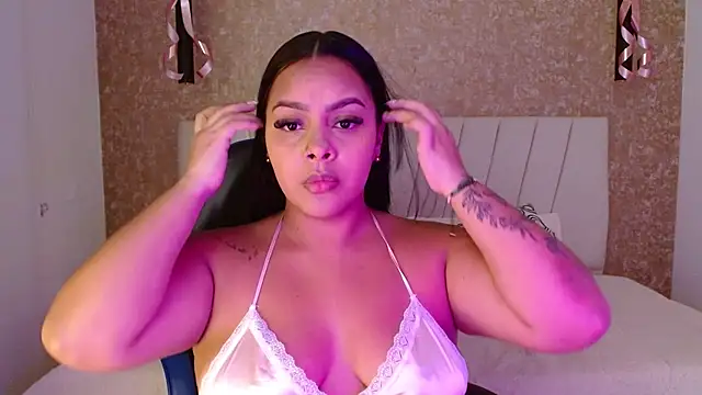 Snapshot of Amaranta_carey chatting on November 3, 11:59 pm Amaranta carey online show from November 3, 11:59 pm