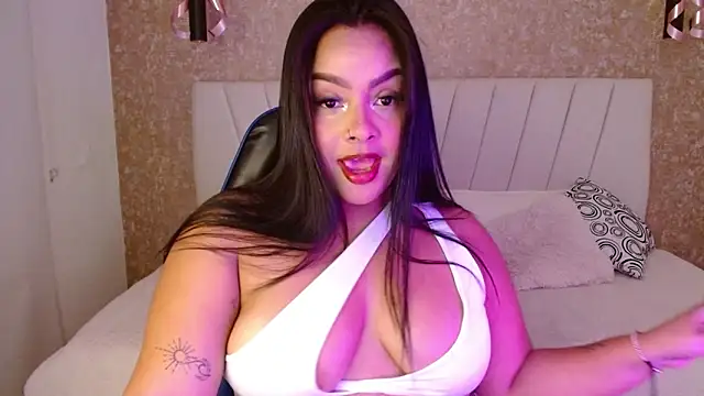 Snapshot of Amaranta_carey chatting on November 12, 12:11 am Amaranta carey online show from November 12, 12:11 am