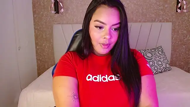 Snapshot of Amaranta_carey chatting on November 18, 11:15 pm Amaranta carey online show from November 18, 11:15 pm