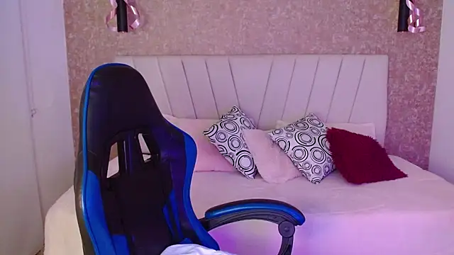 Snapshot of Amaranta_carey chatting on November 26, 12:11 am Amaranta carey online show from November 26, 12:11 am