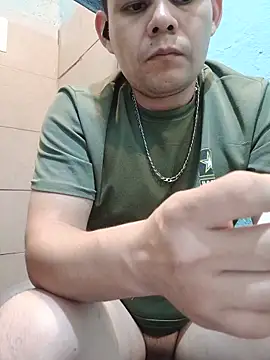 Snapshot of fboycdjuaez chatting on May 21, 8:38 pm fboycdjuaez online show from May 21, 8:38 pm