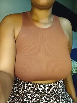 Snapshot of PRETTYJANE36 chatting on June 19, 6:56 pm PRETTYJANE36 online show from June 19, 6:56 pm