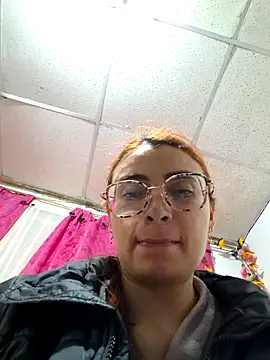 Snapshot of Natalykaty chatting on April 15, 3:35 am Natalykaty online show from April 15, 3:35 am