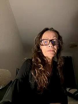 Snapshot of Chris06d22@xh chatting on September 25, 6:22 pm Chris06d22xh online show from September 25, 6:22 pm