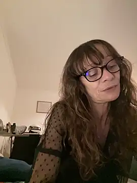 Snapshot of Chris06d22@xh chatting on October 10, 7:02 pm Chris06d22xh online show from October 10, 7:02 pm