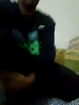 Snapshot of Walidox08 chatting on December 16, 2:38 am Walidox08 online show from December 16, 2:38 am